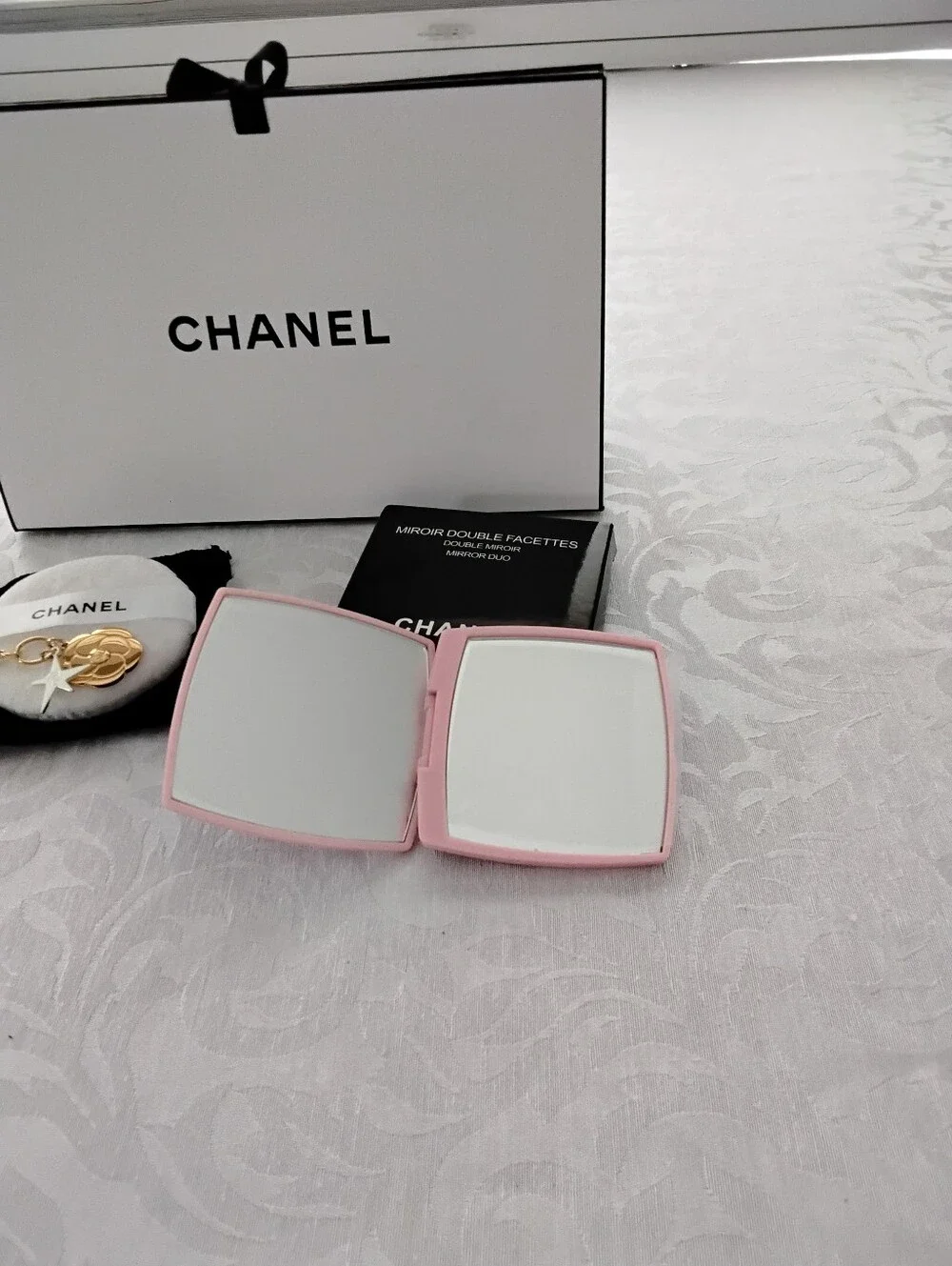 CHANEL 4 Piece Set Gift Box, Pink Compact Mirror, Charm And Power Puff. - Picture 3 of 4